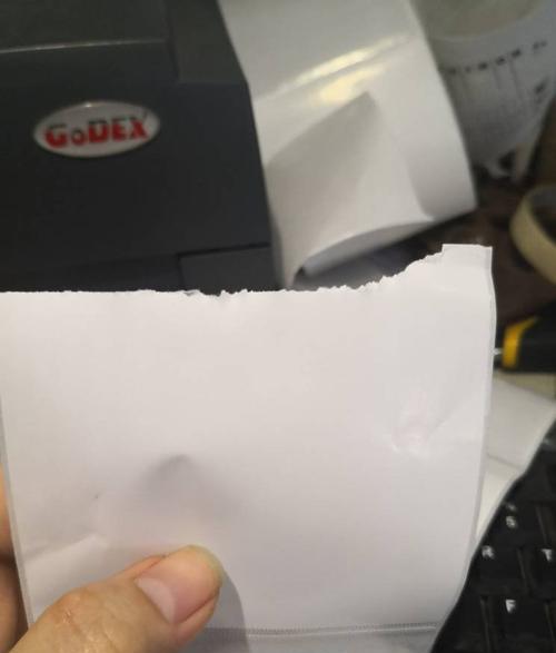 为什么热敏打印机每次出两张纸一张有字一张空白？